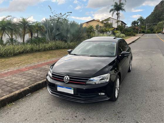 VOLKSWAGEN JETTA 2.0 COMFORTLINE FLEX 4P TIPTRONIC